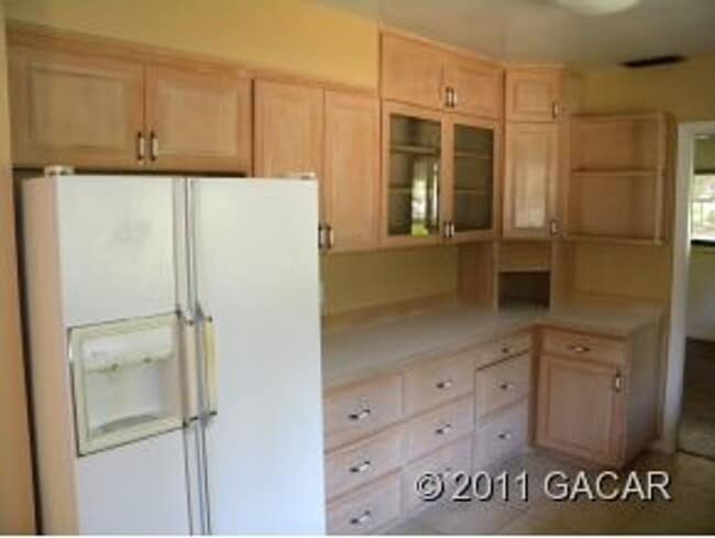 Photo - Black Acres-Three Bedroom, Two Bath 2068sf 1/2 mile to Law School or the Swamp