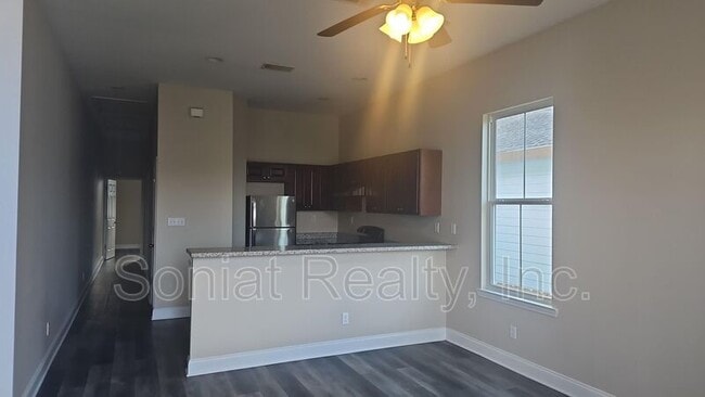 Photo - 2509 Mazant St