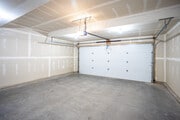 3BR, 2.5BA - 1,500 SF