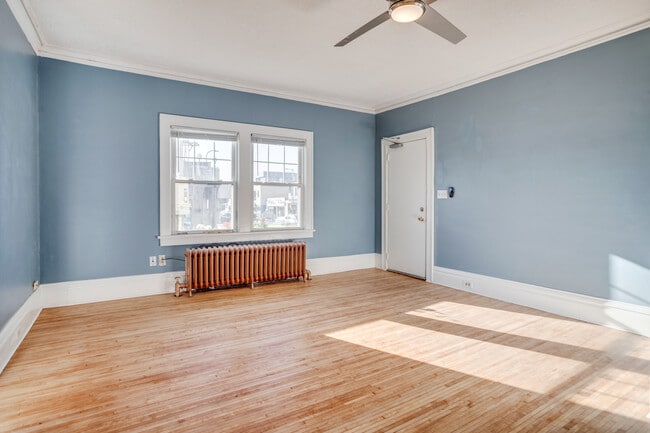 Photo - 1523 W Lake St Unit 1b