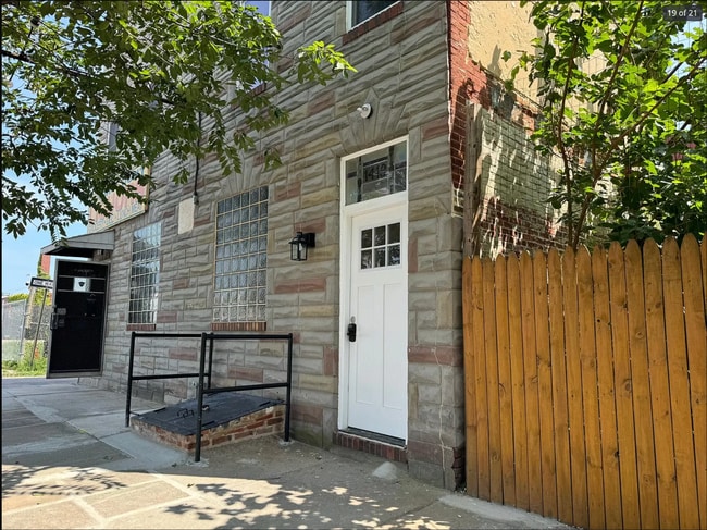 Photo - 1419 Bank St Unit #P Penthouse 1 Bdrm