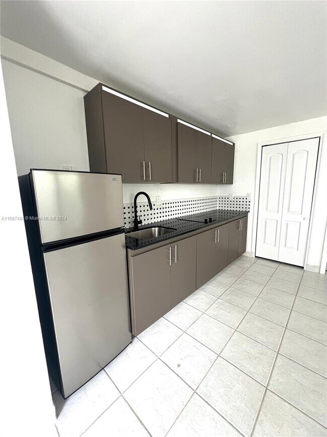 Photo - 1501 NW 2nd St Unit C