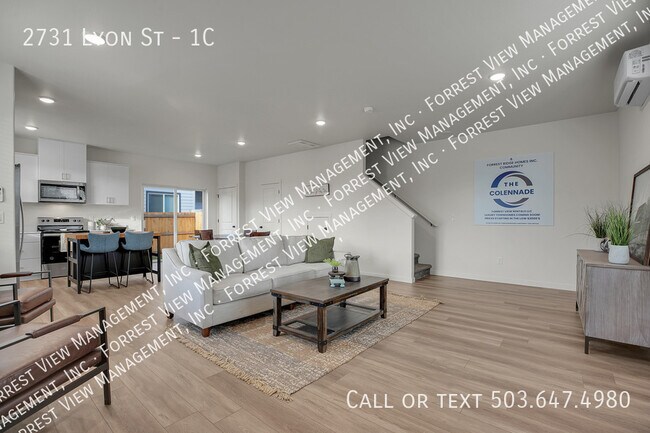 Photo - 2731 SE Lyon St