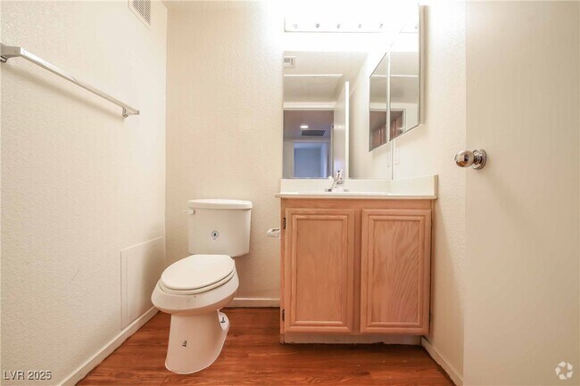 Building Photo - 8070 W Russell Rd Unit 1115 Rental