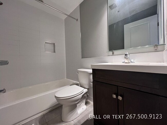 Photo - 533 Budd St Unit 3E