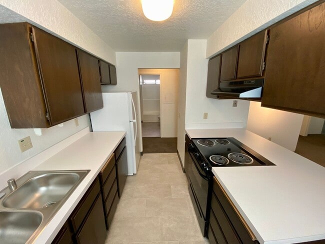 Photo - BF1211 Unit 2