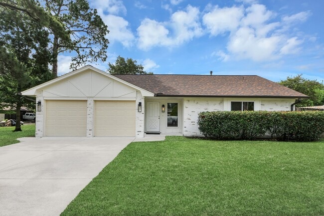 Building Photo - 7403 Shady Arbor Ln