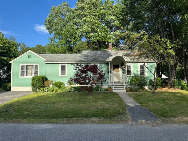 23 3rd St Unidad Attached Studio