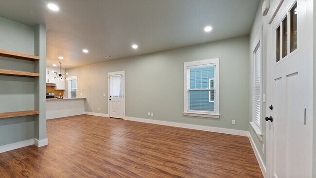 Photo - "Charming 2-Bed Oasis in Fayetteville with...