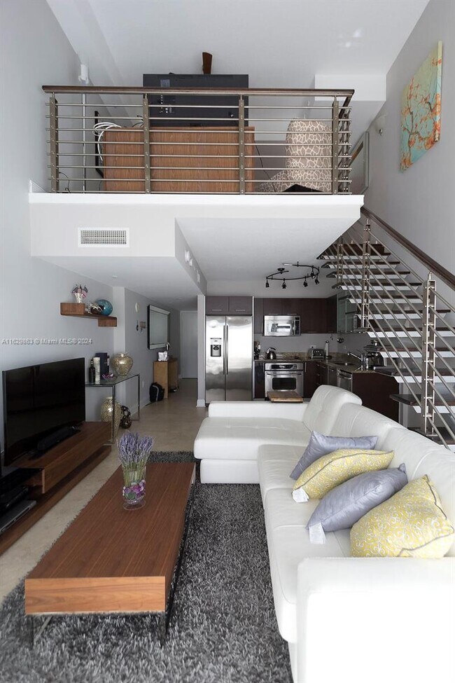 Photo - 41 SE 5th St