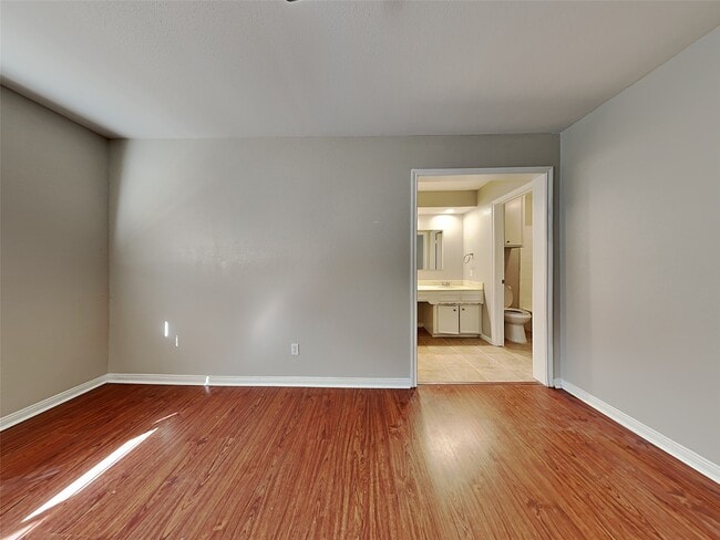 Photo - 16362 Brinkwood Dr