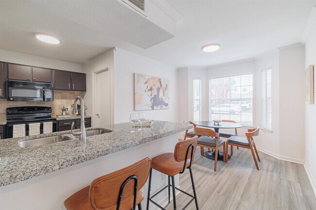 Photo - 8300 El Mundo St