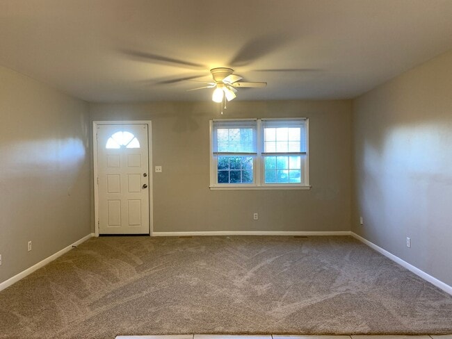 Photo - Pretty Renovated Rent Ready Ranch Near I-4...