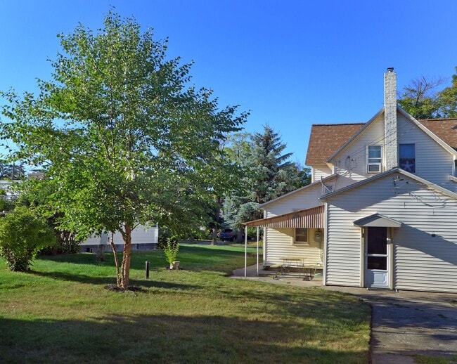 Photo - Tenth St 210 E Unit Tenth 210 E  #A