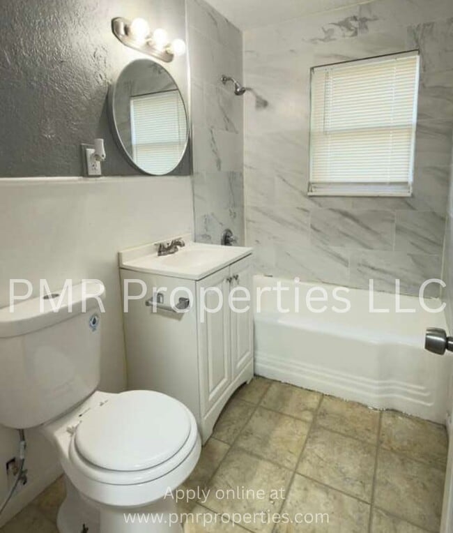 Photo - 3 Bedrooms / 1 Bathroom House