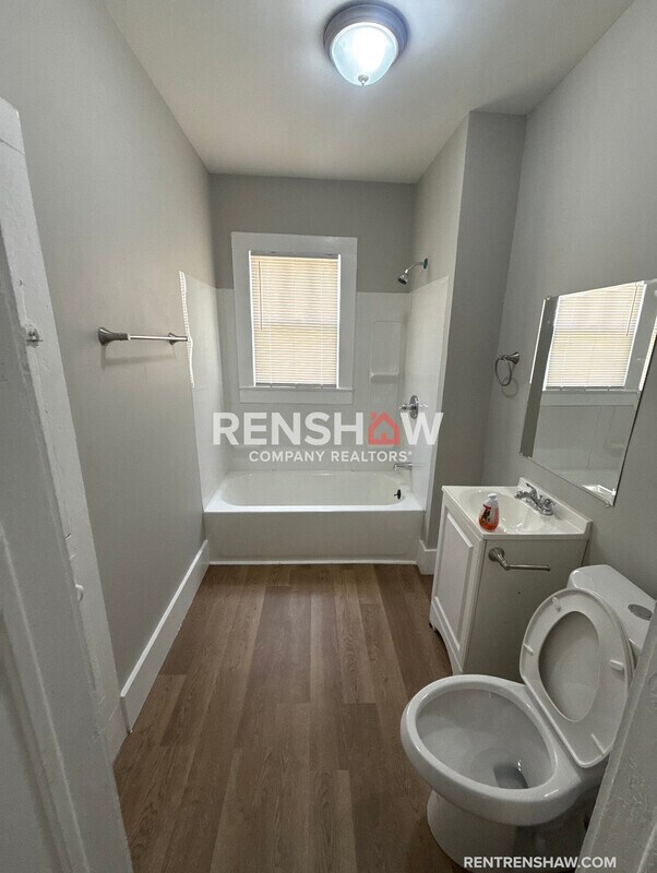 Photo - 704 N 17th Ave