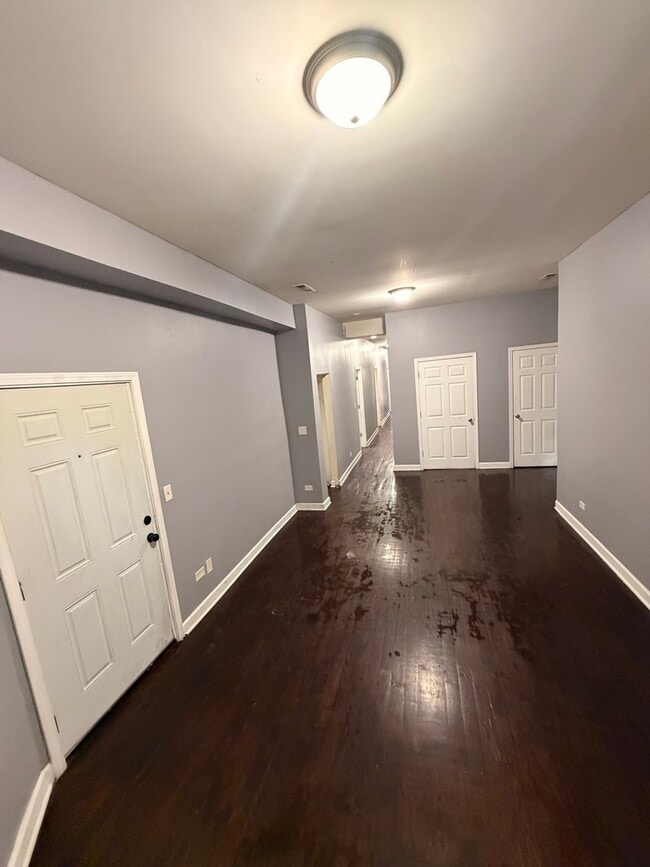 Photo - 705 W Garfield Blvd Unit 1