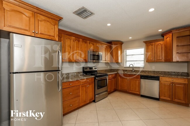 Photo - 2200 N 55th Ave