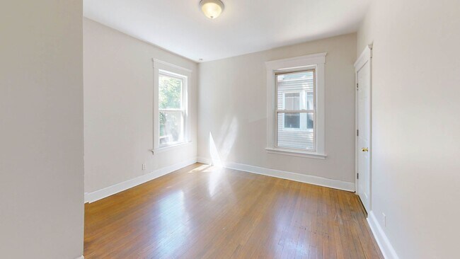 Photo - 254 Orchard St