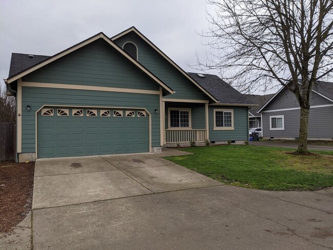 Building Photo - Great Location! 3-Bedroom, 2-Bath Single Story Home Move In Ready!