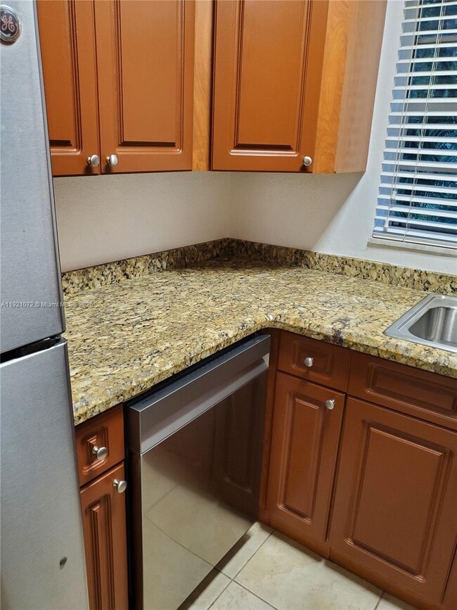 Photo - 1300 Moffett St Unit 216