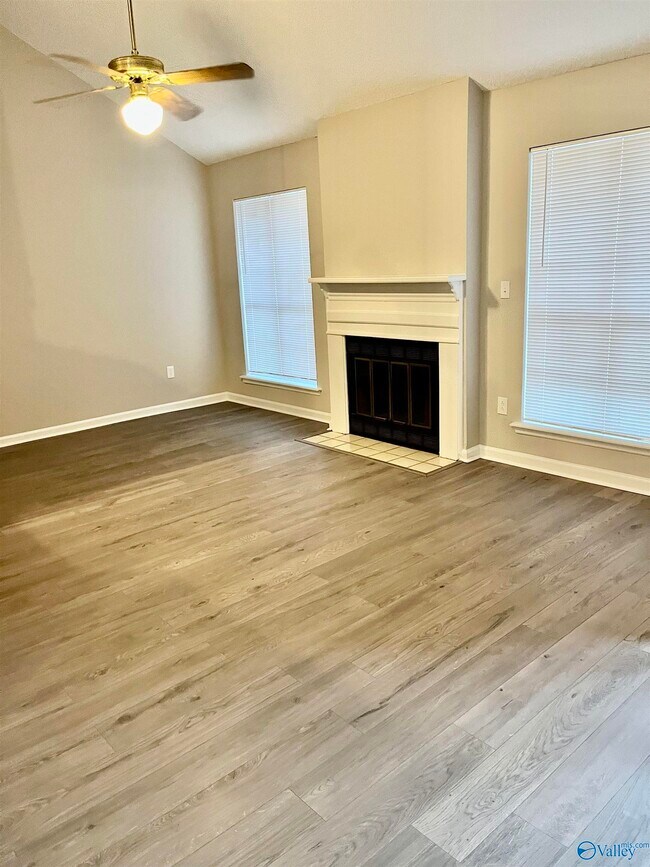 Photo - 127 Stone Meadow Ln