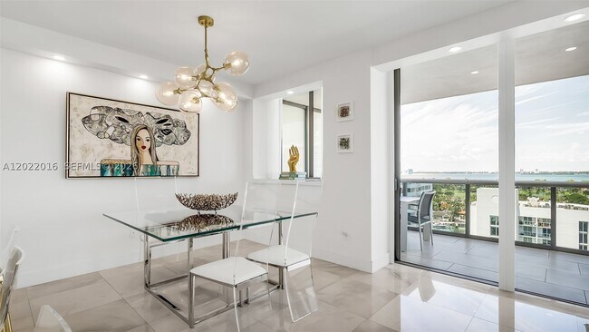 Photo - 5875 Collins Ave Unit 1807