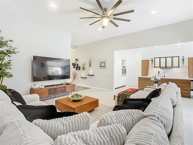 Photo - 790 Carmel Ln