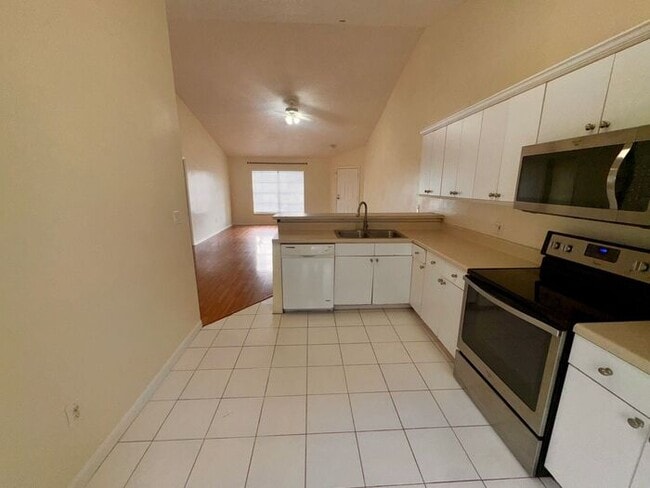 Photo - 3651 N Goldenrod Rd