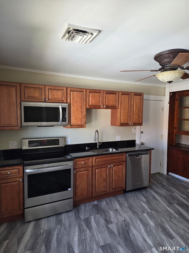 Photo - 22 Calvin Ave