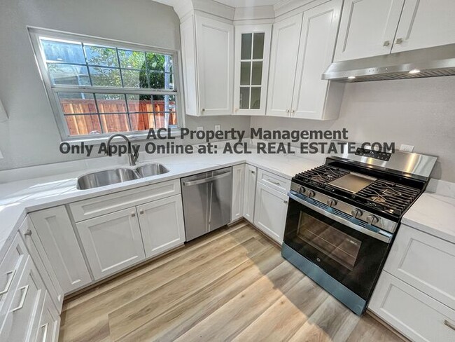 Stylishly Renovated Home with New Kitchen ... - Stylishly Renovated Home with New Kitchen ...