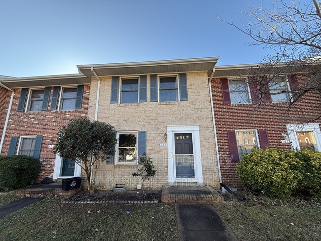 Photo - 169 Farrell Ln