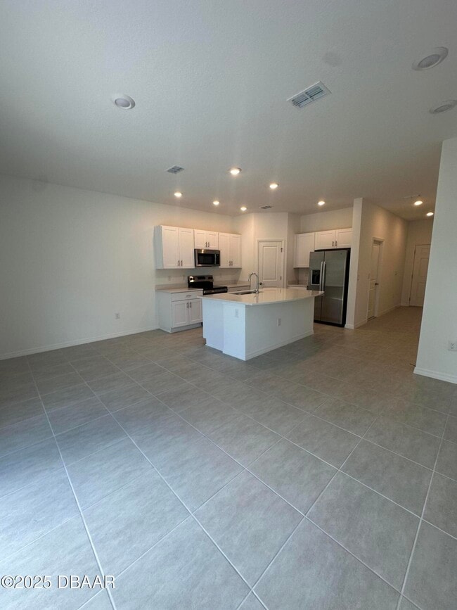 Photo - 180 Riverfront Wy