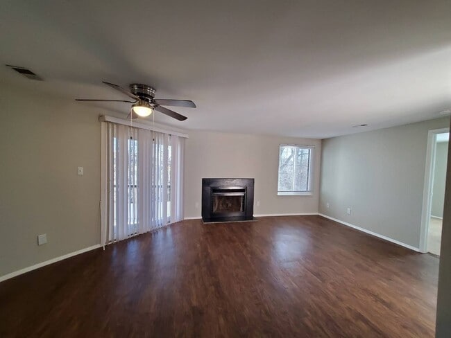 Photo - 7516 Pebblestone Dr
