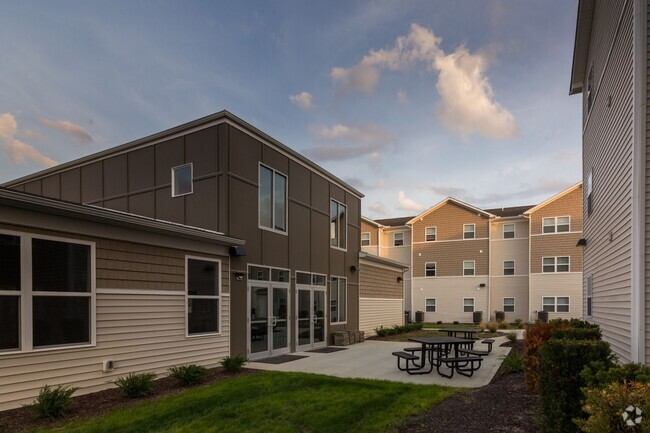 Building Photo - The Annex of Marion Rental