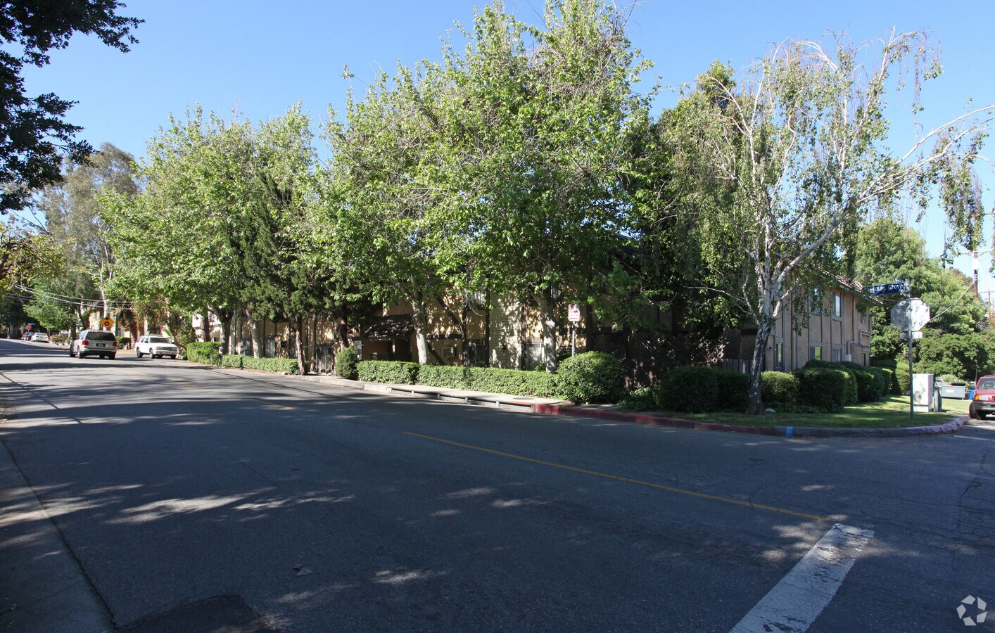 Photo - 10655 Sherman Grove Apartments