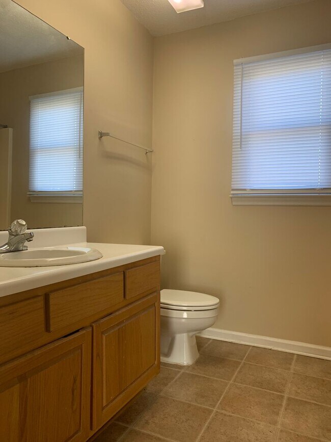 Photo - Courtyard Condominiums 14 & 16 Unit 14