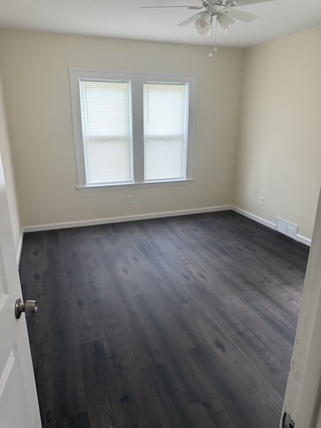 Photo - 701 E Judson Ave Unit 2