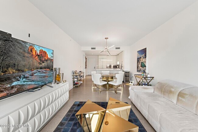 30 Melrose Terrace Unit 304