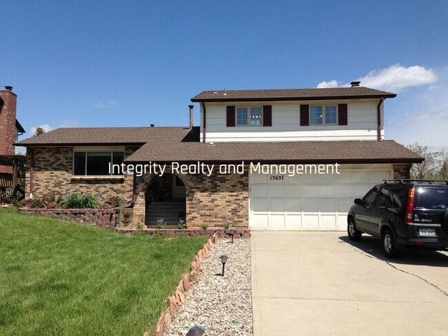 Building Photo - 13637 Pisces Ct