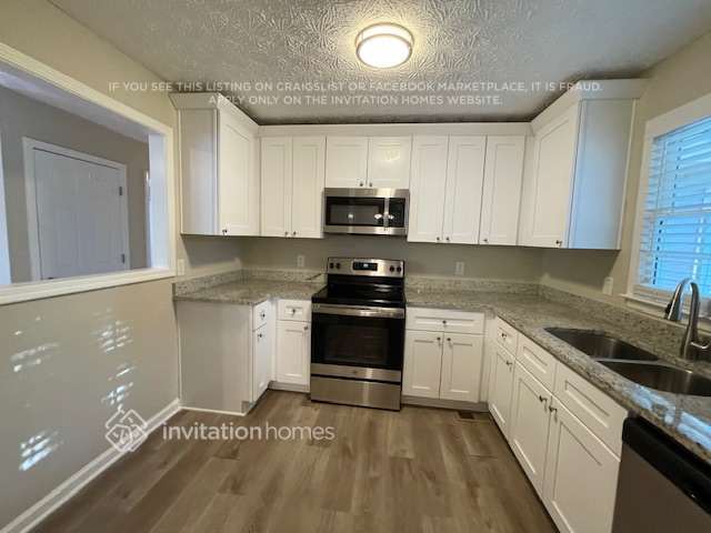 Photo - 425 Austin Dr