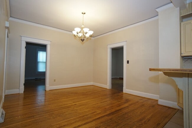 Photo - 3 Bedroom / 2 Bath House. Easy access to US 460 and I 81. Detached Garage / Workshop.