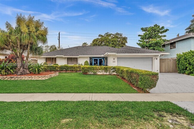Photo - 630 SW 100th Terrace