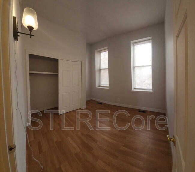 Photo - 2415 S 10th St Unit #A (1st floor)