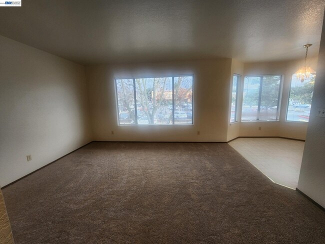 Photo - 198 Peters Ave Unit C