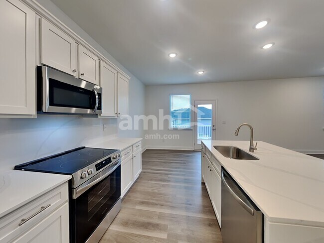 Photo - 1664 Soapstone Rd