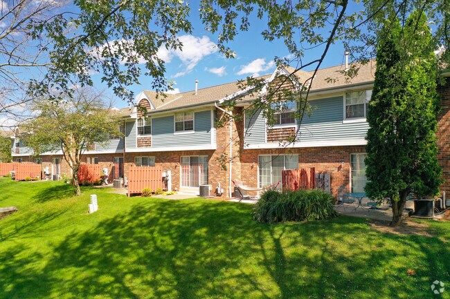 Photo - W158N8398 Steven Mack Dr