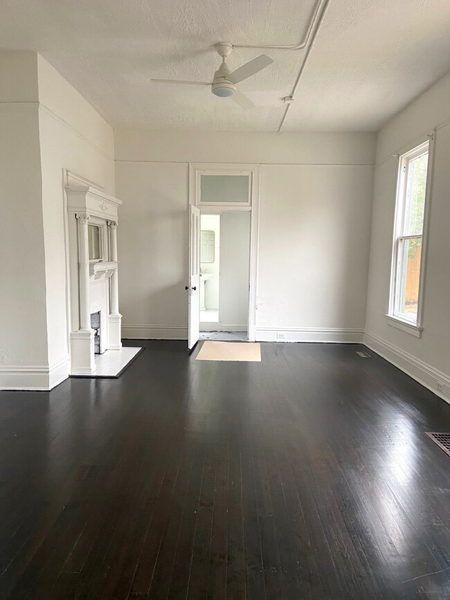 Photo - 1716 14th Ave S