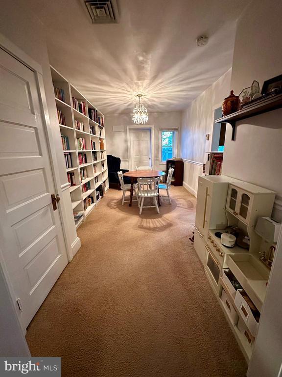 Photo - 210 S Union St