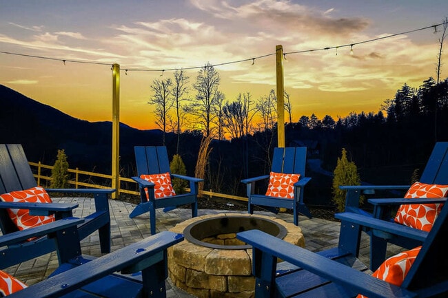 Photo - 268 Everett St Unidad SI ID1404265P